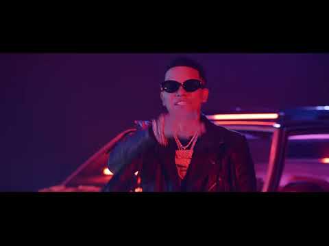 D.Ozi & J Alvarez - Se La Vive