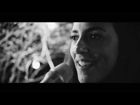 ANNA SETTON - ESTRELA DA LETRA e A RÃ | BAR ROYAL bekijken op YouTube ANNA SETTON - ESTRELA DA LETRA e A RÃ | BAR ROYAL bekijken op YouTube