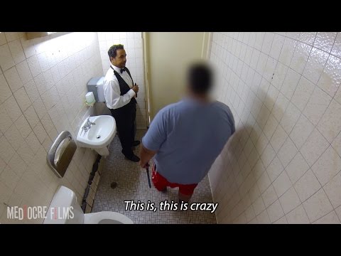 public-restroom-prank!