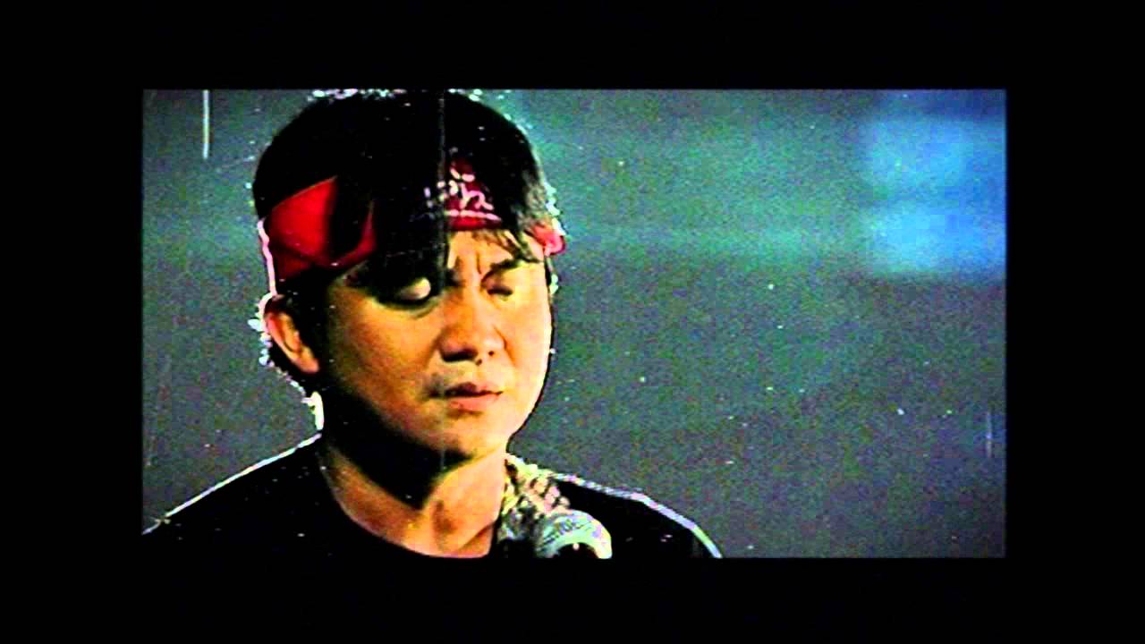 ปกเพลง ปีใหม่ — PONGSIT KAMPEE
