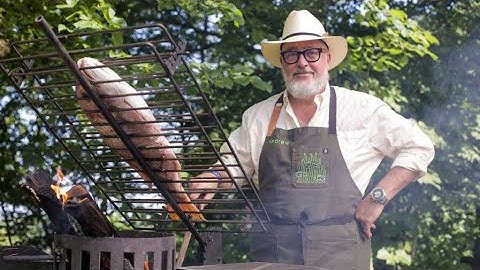 Andrew Zimmern