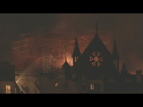 watch:-fire-crews-battle-blaze-at-paris’s-notre-dame-cathedral