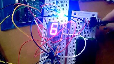 7 Segment with potmeter and RGB led on Arduino