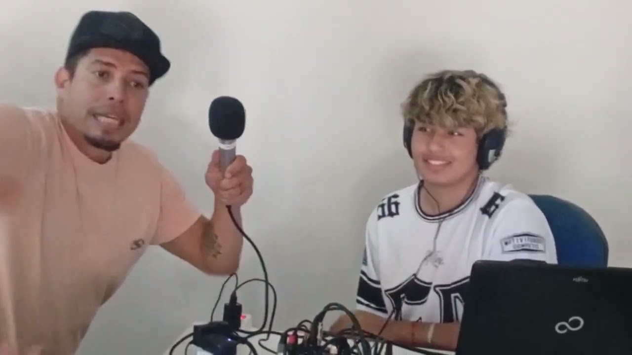 Fundación La Caixa y CaixaBank con taller de radio de menores ex y tutelados en Arrecife