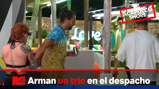 Chile, Beni y Kelly arman un trío en el despacho | MTV Acapulco Shore T9