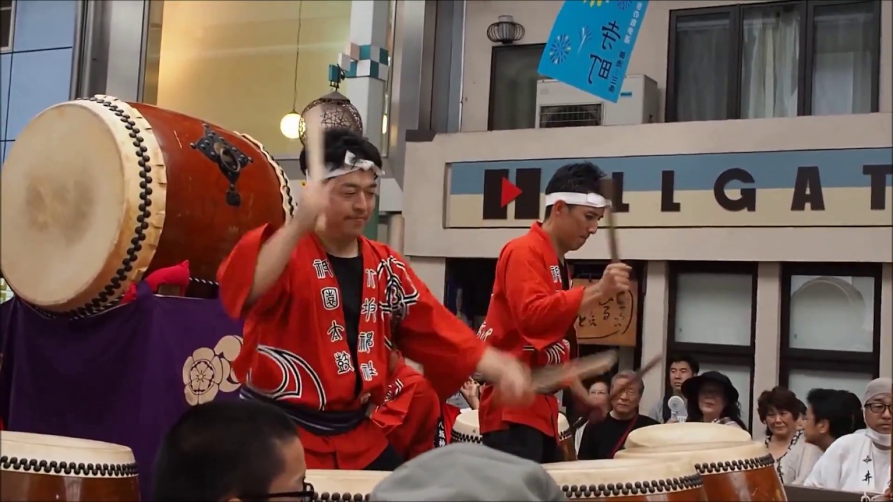 Gion Matsuri Festival -"Gion daiko" street performance