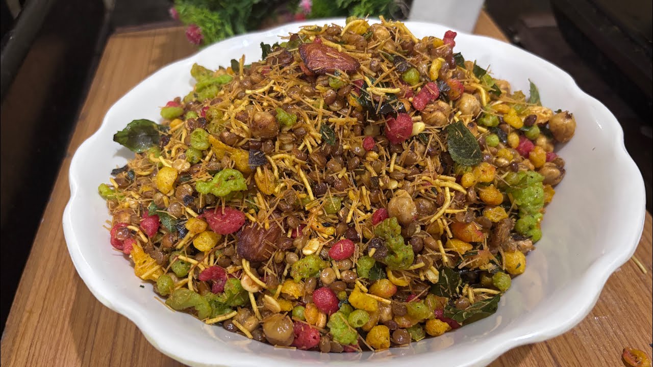 .	हल्दीराम जैसी नमकीन अब घर पर | आसान तरीका #haldiramnamkeen #homemade #testy #chapata #viralplzz 