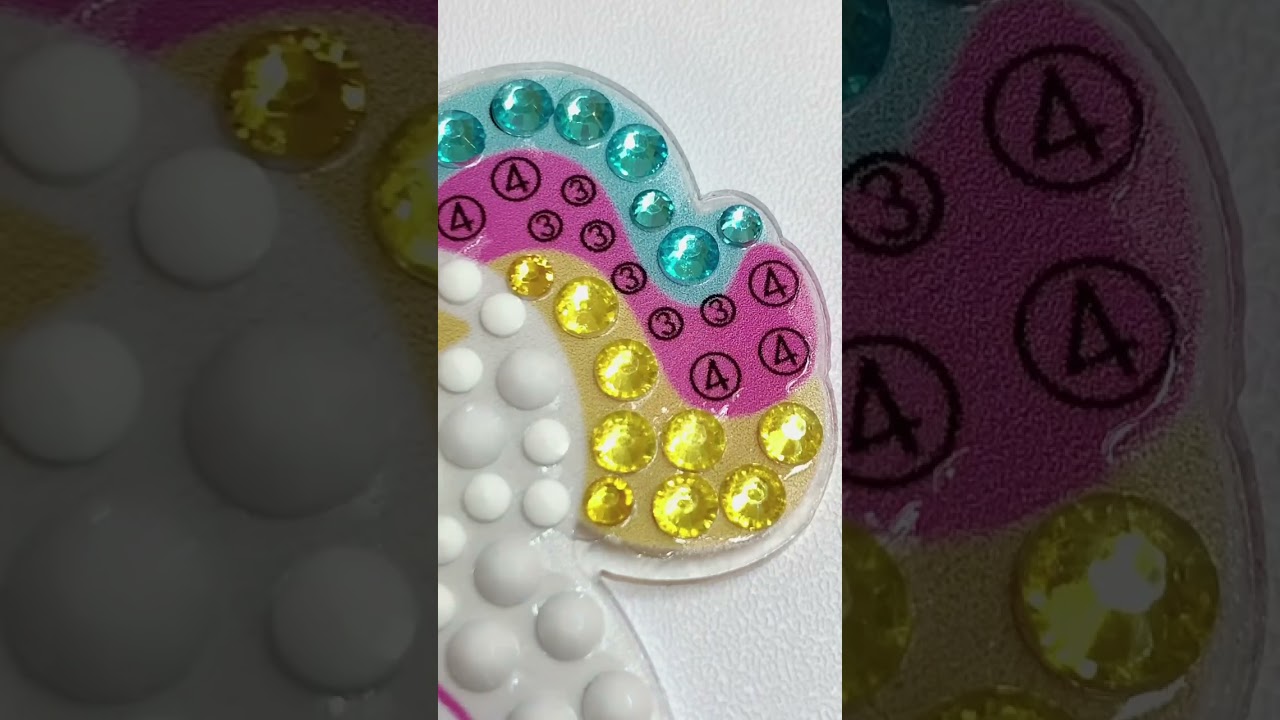 Diamond Painting💎Unicorn Key Chain🦄Colors🌈