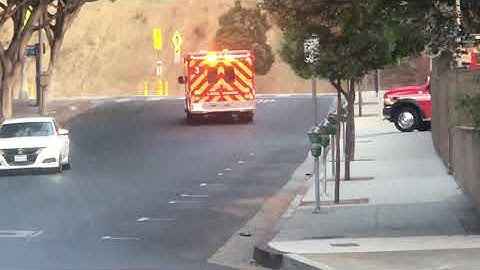 LAFD Rescue 3 & Rescue 803 Responding