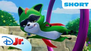 Magicampers | Dracoon Shows Off What Makes Magicamp Awesome! 🦝✨ | @disneyjr