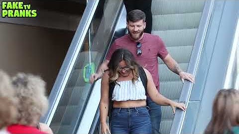 TOUCHING HANDS ON THE ESCALATOR 13!!