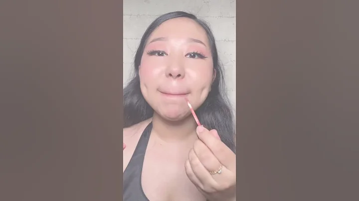 The VIRAL Douyin Blush Trend ❤️💄 #YTShorts #Shorts #Douyin #PRAUSH #PLUMEisnowPRAUSH