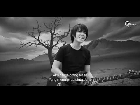 HATI YANG TERPINGGIRKAN – Lagu Sedih Tentang Cinta yang Disisihkan
