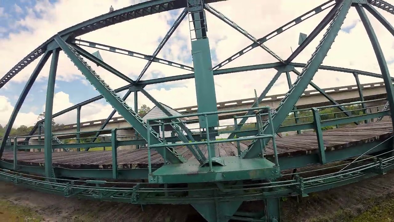 Cinewhoop Gap hunt with the GEPRC Cinebot30 o3 