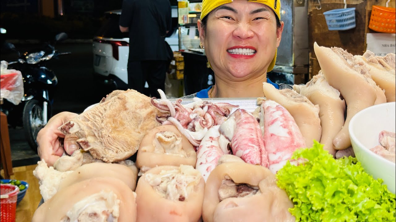 VƯỢT QUÁ SỨC CHỊU ĐỰNG KHI NGA SUMO DÁM CHƠI LỚN ĂN HẾT MÂM ĐUÔI HEO - HẢI SẢN TẠI HỦ TÍU HOÁ AN