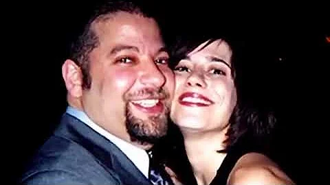 Vanished with Beth Holloway S01E07 Imbo Petronne Gosh Berelez 02