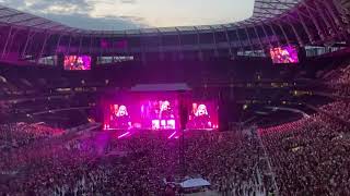 Lady Gaga - Sour Candy (Shortened) (Live at Tottenham Hotspur Stadium)