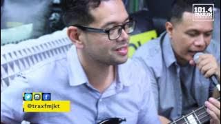 #Traxkustik T-Five - KAU