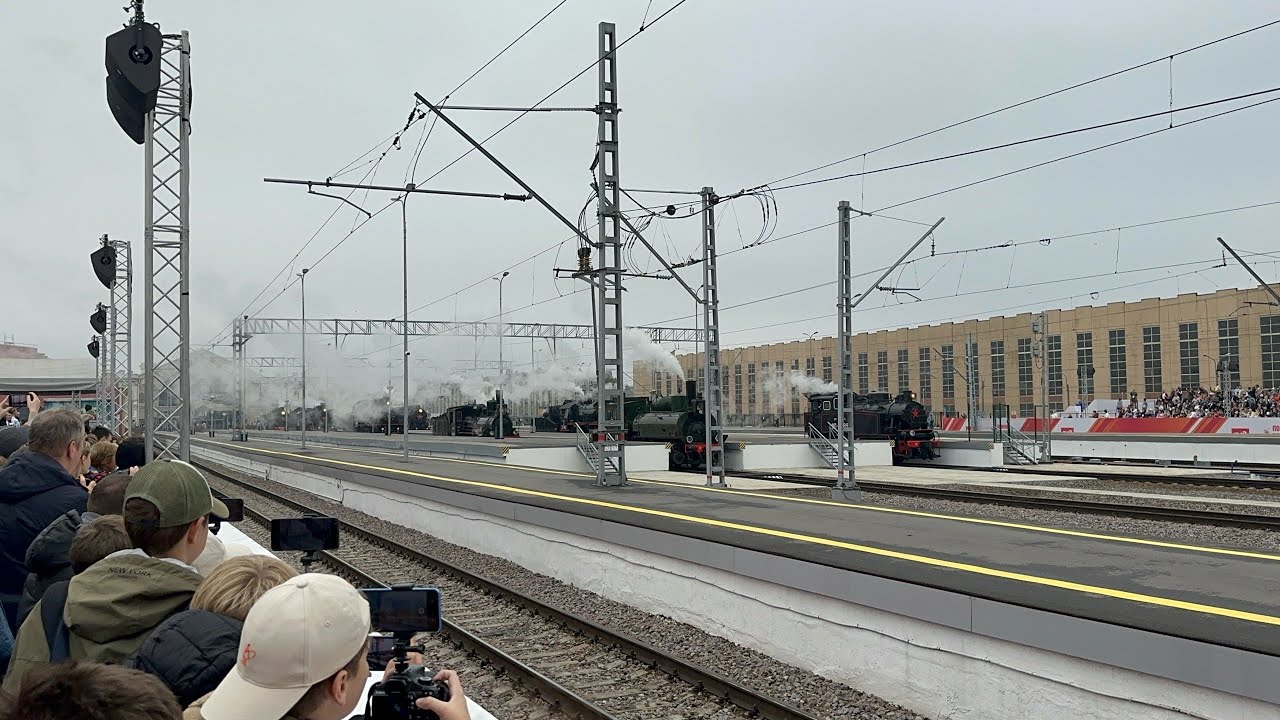 Динамическая экспозиция на «PRO//Движение.Экспо» 2025. Паровозы разных эпох и бронепоезд