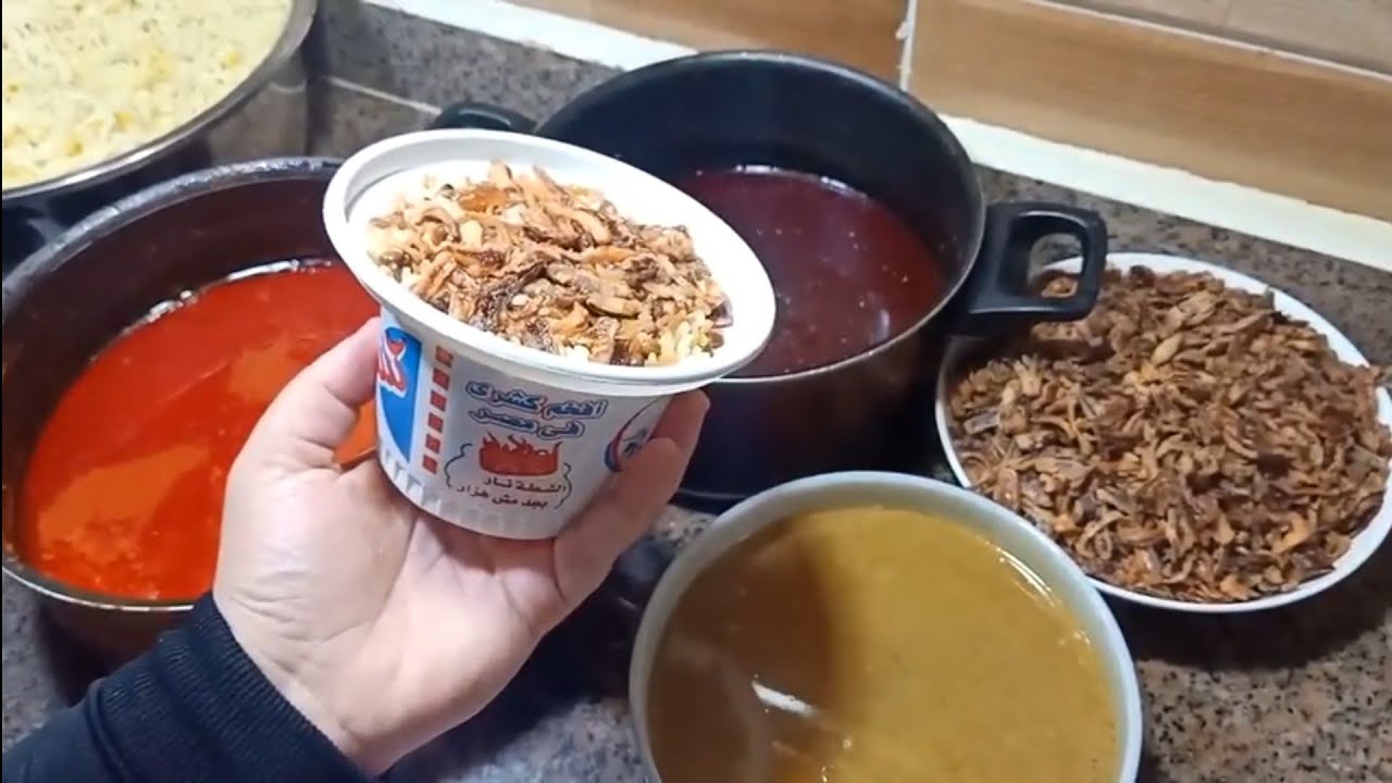 #الكشري_ المصرى بكل اسراره من اشهر المحلات لو عاوزه تعمل مشروع لازم تسمعي الفيديو ده