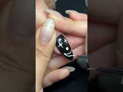 Watch Me Work Nail Nailart Naildesign Naillove Designnail Naildecoration Simplenails