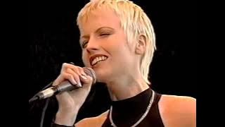 New & Enhanced! Best Version of Sunday, Fleadh Festival 94 (The Cranberries)