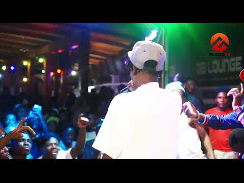 SHOW LIVE SAMASI USIKU WA UZINDUZI WA EP YA VIRUS MDUDU QB MBEZI SHOW LIVE 2025