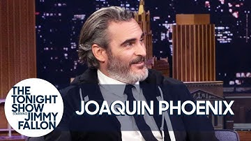 Joaquin Phoenix Is Trying to Quit Smoking with Hypnosis