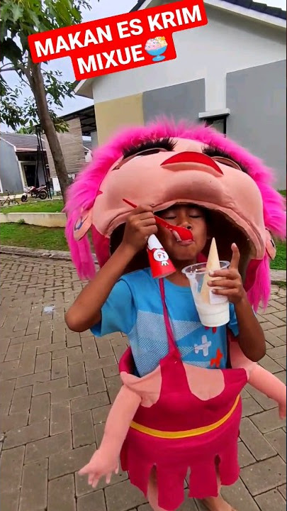 THE FUN OF MAMPANG CLOWNS, BOBOIBOY, ONDEL ONDEL EATING ICE CREAM🍨 #shorts #asmr #ondelondel #mam...