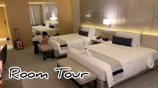 ROOM TOUR AT MARINA BAY SANDS! Family room