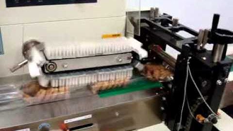 swiss roll horizontal flow pack machine