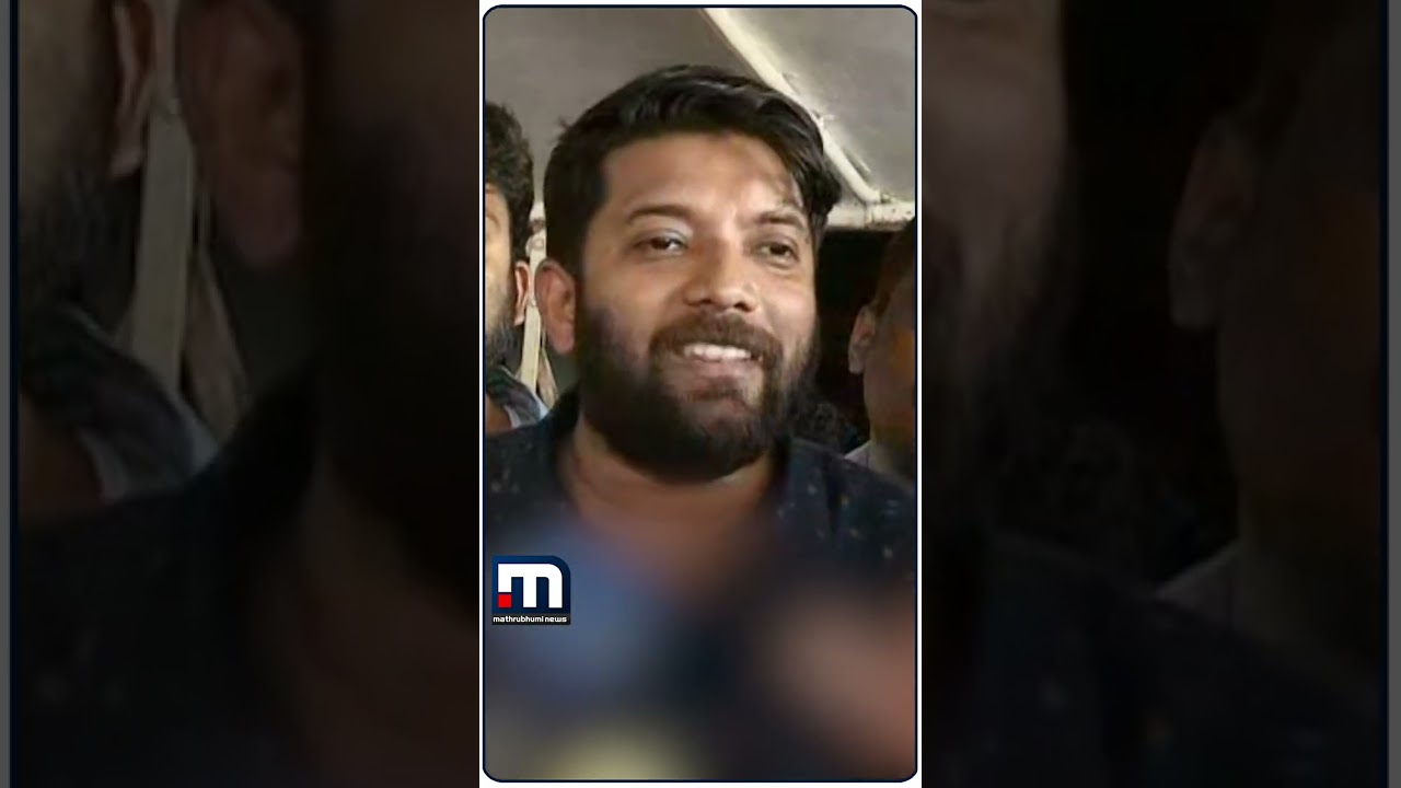 'സമരം വേണോയെന്ന് തീരുമാനിക്കുന്നത് പോലീസും പിണറായി വിജയനുമല്ല' | Mathrubhumi News | Shafi Parambil