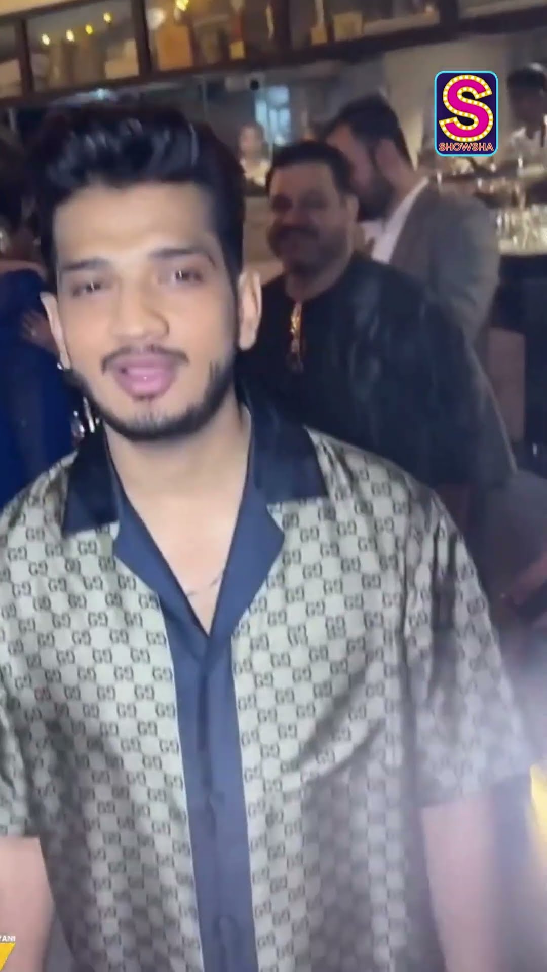 Munawar Faruqui Celebrates Birthday At A Dinner Date With His Wife | Celebrity | Entertainment News