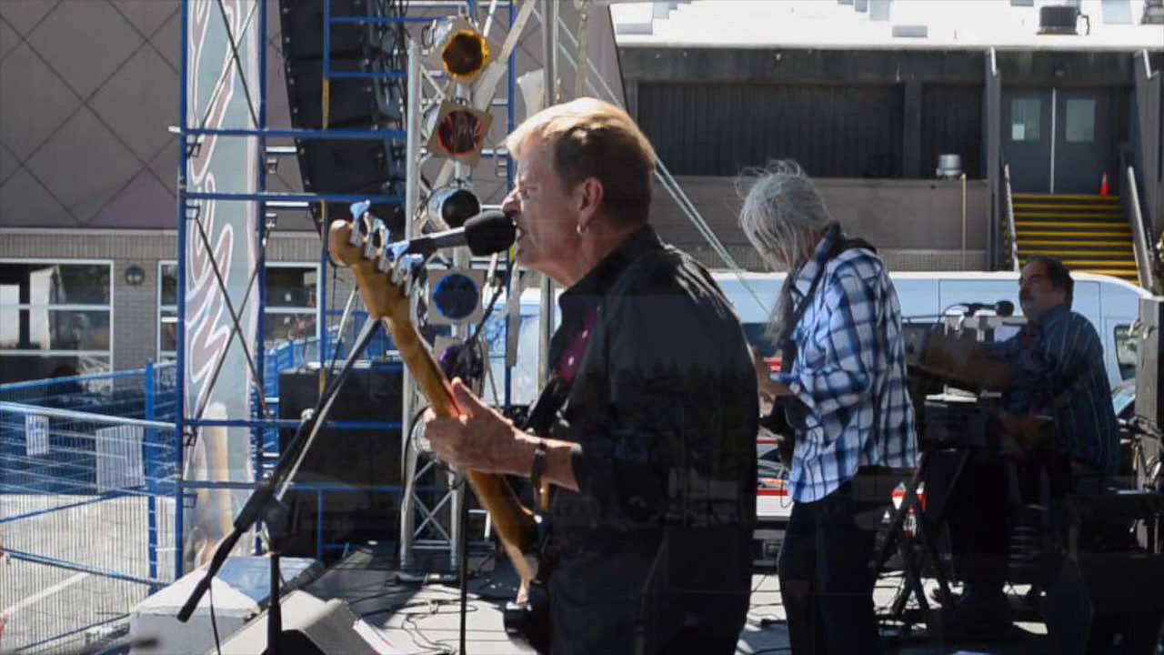 Big Pacific ~ 'Keep Me Posted' [Live]