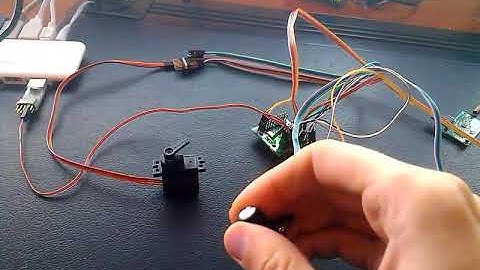 MG90S Atmega8 ADC remote control