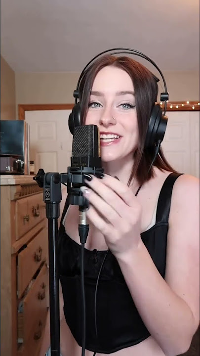 The return of Audra Lavigne! Come see us on tour!! Ticket link in the description! 🖤 #firsttoeleven