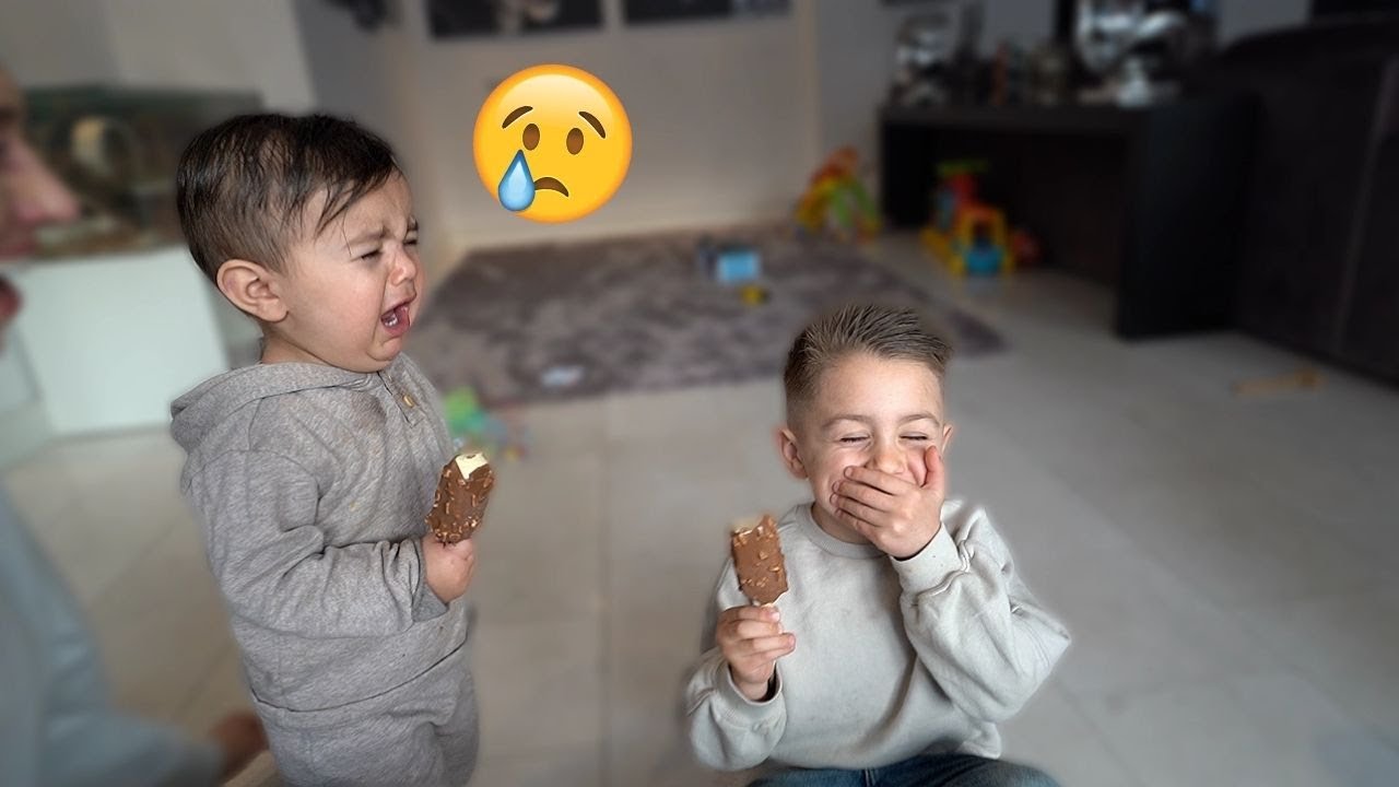 HIJ DEED DIT EXPRESS BIJ Z´N BROERTJE.. *ZIELIG* 😬 | #541