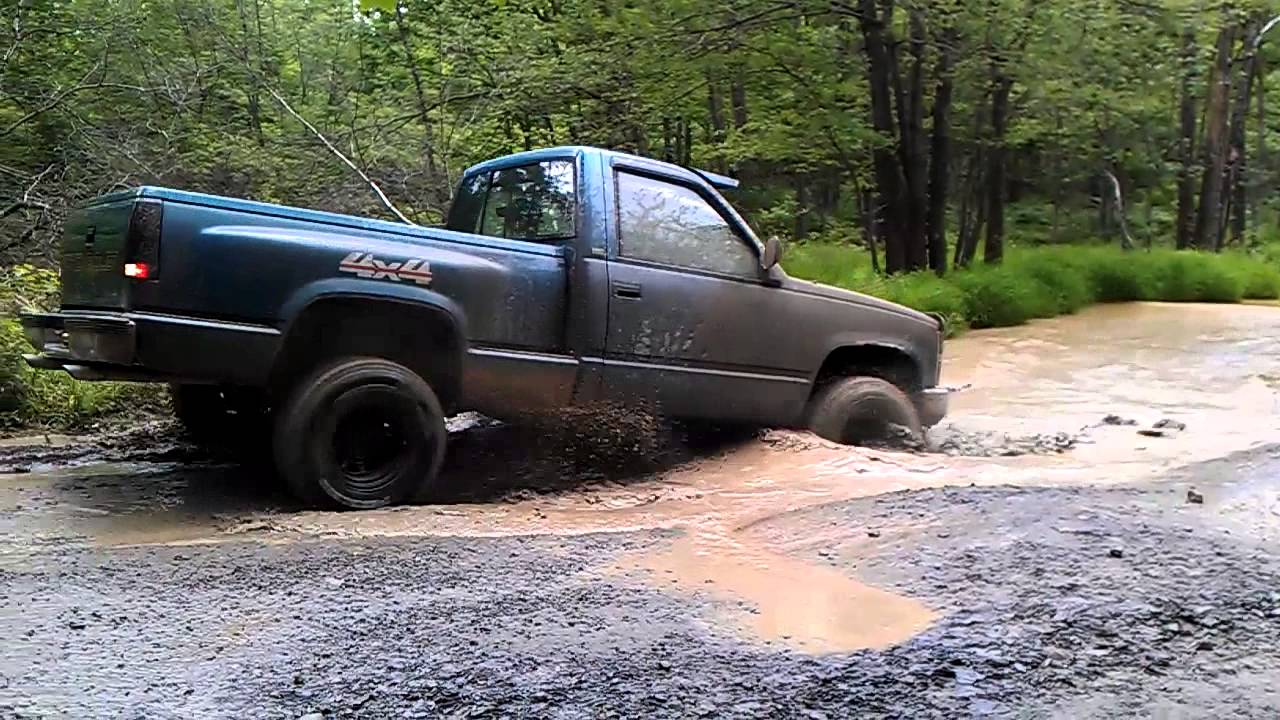 daves chevy step side mudding - YouTube