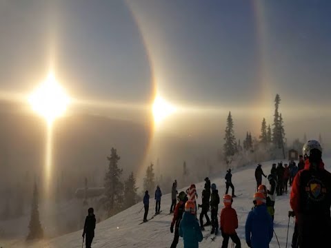 Huge Weather Phenomenon Captured Over Sweden! 12/4/17