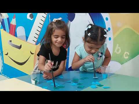 نشاط التعرف على اللون الأزرق والاخضر