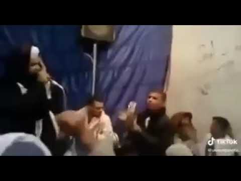 يحرق ميتين ابوك يا اللي متصلين عليه امين الدشناوي