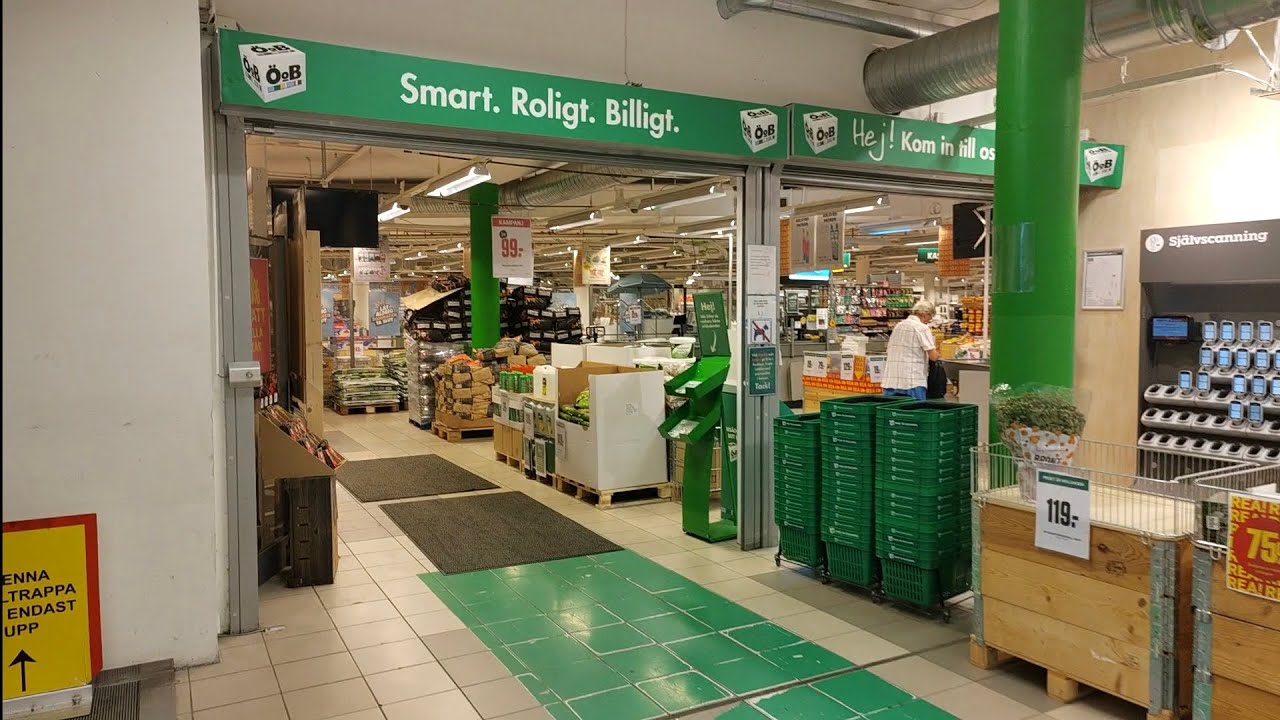 Inside ÖoB 🇸🇪 | Sweden’s Bargain Superstore Walkthrough!