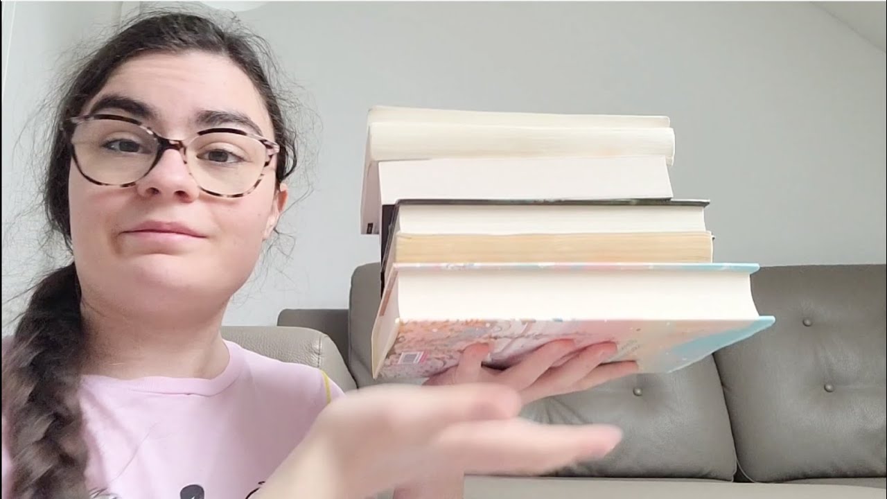 My first readathon ever || April TBR