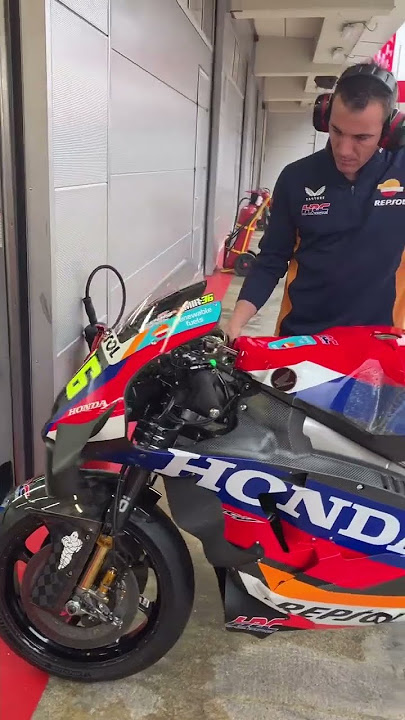 【MotoGP™】Turn up the volume and enjoy the sound of the engine 🔊