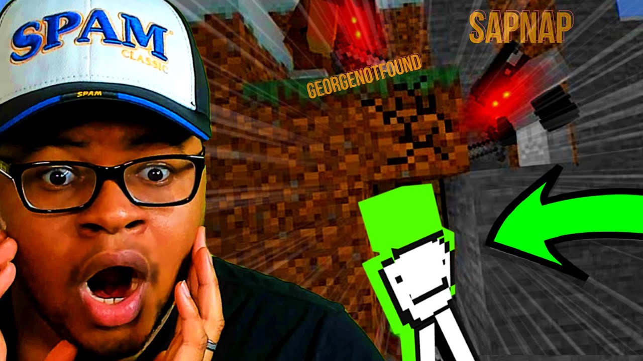 WATCHING MINECRAFT SPEEDRUNNER VS 2 HUNTERS FOR THE FIRST TIME! {DREAM REACTION!}