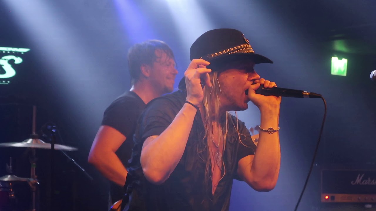 The Milestones: Shalalalovers