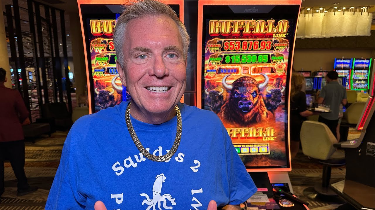 ruleta de casino casera First Spin Bonus Playing $200 High Limit Slots!