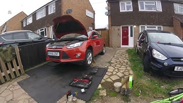 2011 Ford Focus 1.6L Diesel Clutch Replacement.