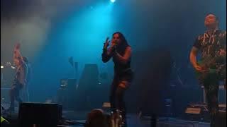 Eva Under Fire - Blow live in Wien 2023