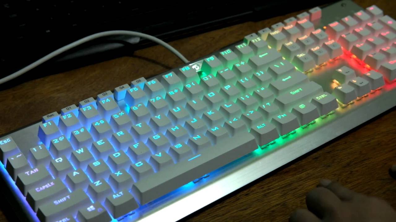 RGB Mechanical Keyboard Review | TechPorn
